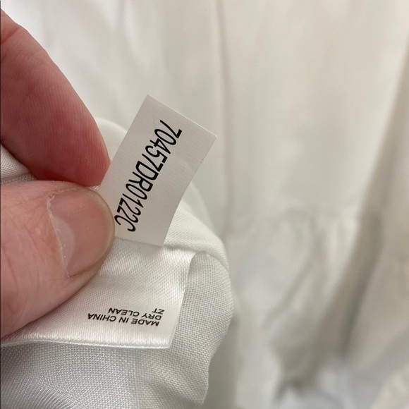 Gianni Bini White Off shoulders Sundress with Cuffed 3/4 Sleeves - Picture 7 of 7